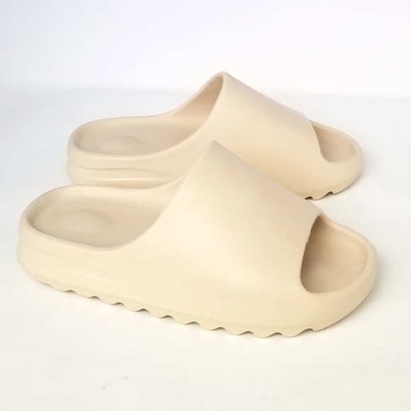 New Bone Beige Waterproof Sport Rubber Sandals - Picture 2 of 3